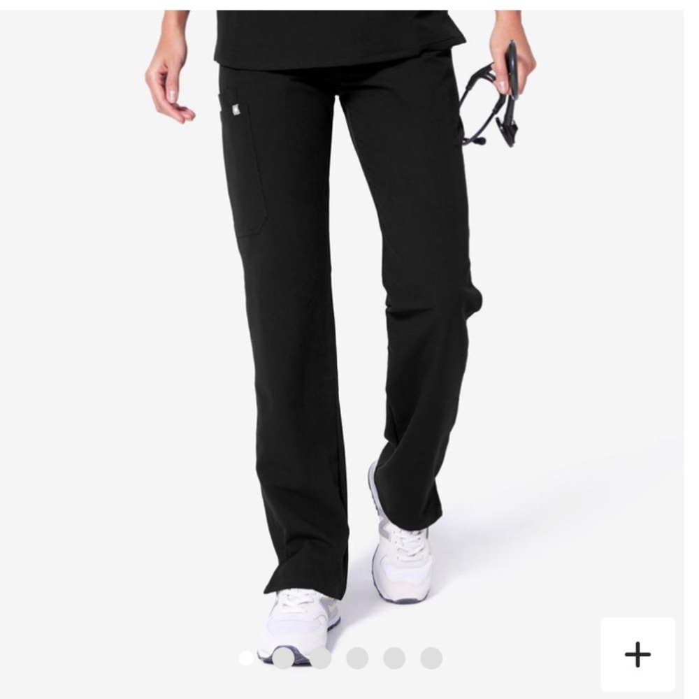FIGS Kade Cargo Scrub pants
